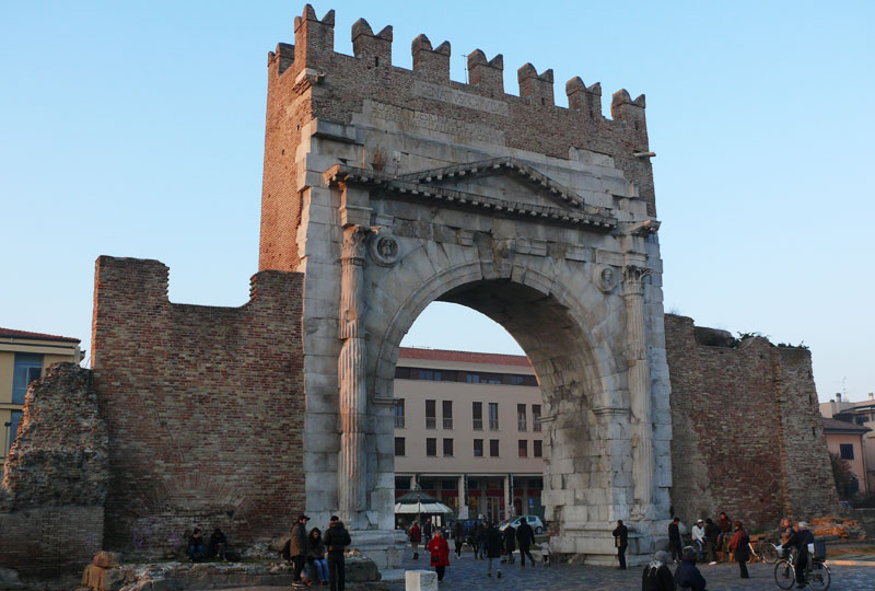 Arco d'Augusto di Rimini